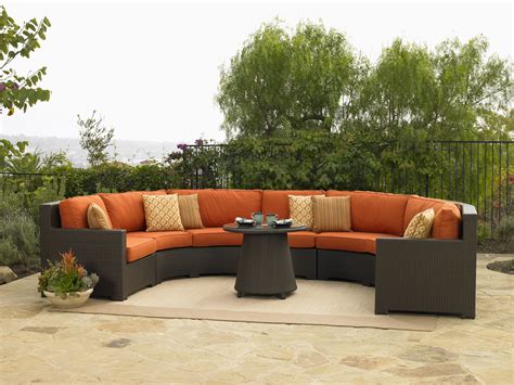 Top 4 things to consider before buying summer furniture – TopsDecor.com