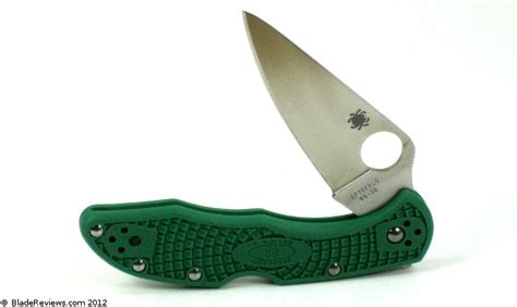 Spyderco Delica 4 Review | BladeReviews.com