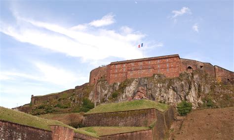 Citadelle de Belfort, Franche-Comté | Paysages magnifiques, Franche comté, Lieux à visiter