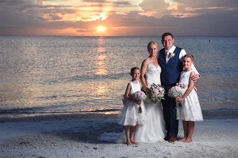 Anna Maria Island Weddings, Beach Wedding Ceremony | The Sunset