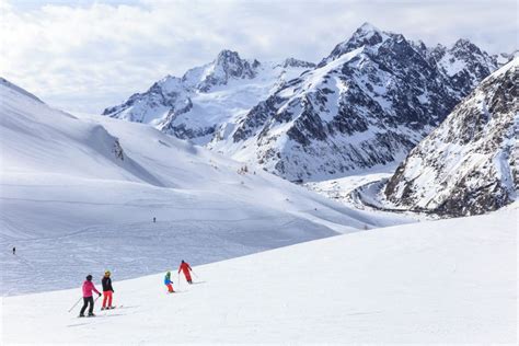 Aosta Valley: spas and skiing for a relaxing vacation - Italia.it