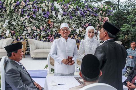 Sah! Dahnil Anzar Simanjuntak Persunting Muna Soraya Putri. Prabowo Hadir Jadi Saksi Nikah ...