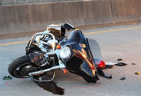 Motorcycle Crash Shuts Down W. Marine View Drive | My Everett NewsMy ...