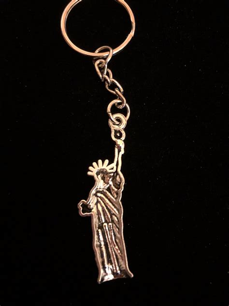 Silver-Colored Statue of Liberty Keychain | Etsy