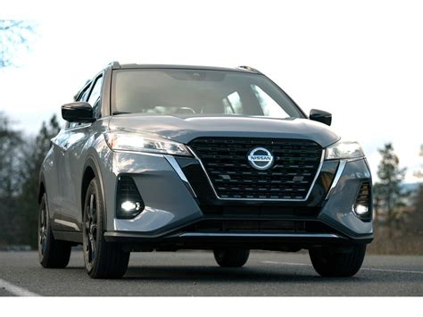 2021 Nissan Kicks Pictures: | U.S. News