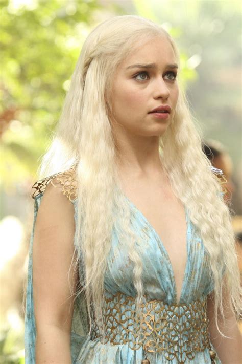 Image of Khaleesi on girls' night. Khaleesi on girls' night. Game Of ...