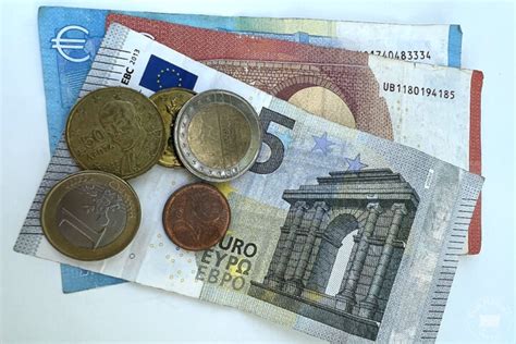 What Countries Use The Euro Currency? | Paulmarina