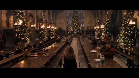 Harry Potter and the Philosopher's Stone - christmas at Hogwarts (HD) - YouTube