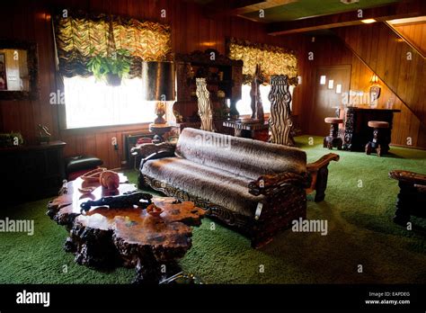 Inside Graceland Jungle Room