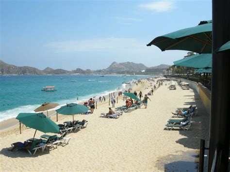 Cabo’s Best Beach – El Medano – Timeshare Rentals Mexico