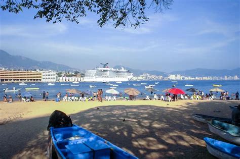 10 Best Beaches in Acapulco - What is the Most Popular Beach in ...