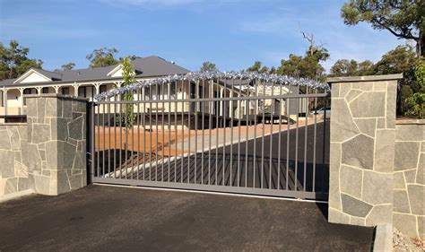 What Do I Need To Consider When Choosing A Driveway Gate?