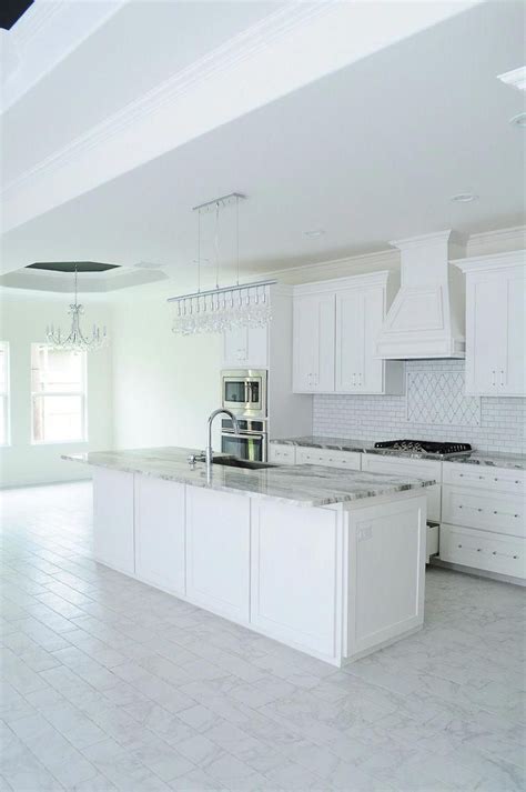 10+ White Tile In Kitchen - DECOOMO