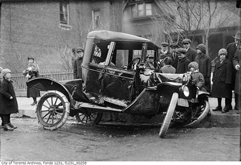 What car accidents used to look like in Toronto
