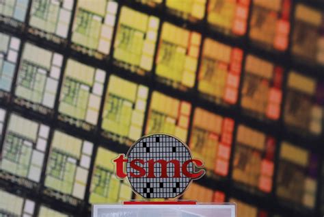 Taiwan tensions threaten supply of semiconductors