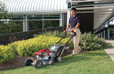 Lawn Mower Maintenance for a Long-Lasting Machine | Burlington Cycle