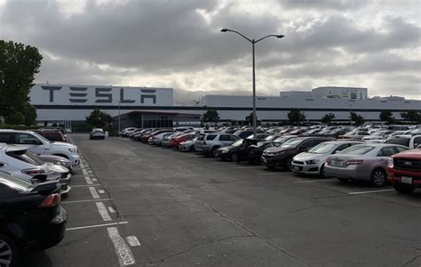 Tech Guide takes a tour inside the Tesla factory in Fremont - Tech Guide