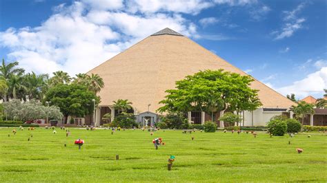 Forest Lawn Funeral Home & Cemetery | Fort Lauderdale FL