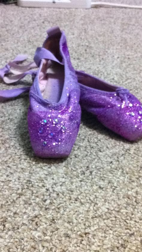 En Pointe, Pointe Shoes, Toe Shoes, Ballet Shoes, Dance Shoes, Purple Love, Plum Purple, Shades ...