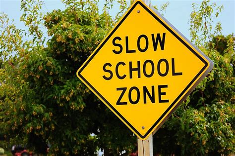 You Can Now Go Faster Through School Speed Zones In Illinois