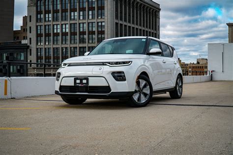 2022 Kia Soul EV | Birchwood Automotive Group