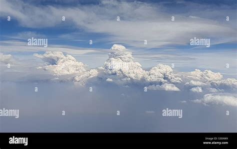 Pyrocumulonimbus cloud australia hi-res stock photography and images ...