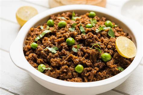 Quick Ground Beef Indian Masala Keema Recipe Just Needs Pita Bread | Beef | 30Seconds Food