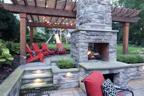 4 Sided Outdoor Fireplace - Fireplace Ideas