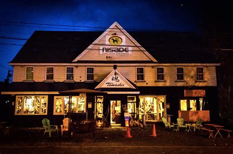 7 Niseko Bars: Nightlife is Thriving in Japan's Famous Ski Resort