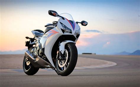 Sport Bike HD Wallpapers - Top Free Sport Bike HD Backgrounds - WallpaperAccess