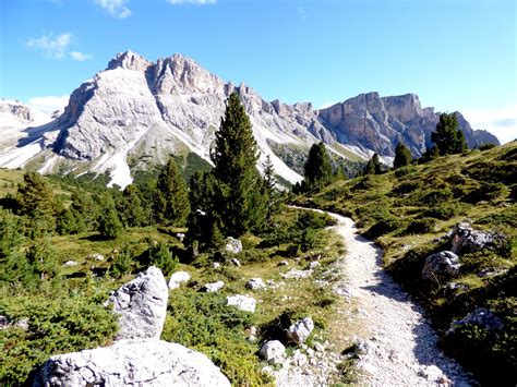 Hiking, Alpine, Mountains, South Tyrol, mountain, mountain range free image | Peakpx