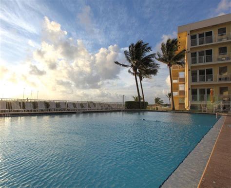 Wyndham Sea Gardens | Pompano Beach Timeshare Rentals