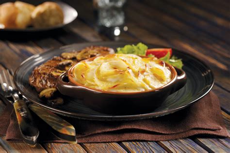 Scalloped Homestyle Casserole - Idahoan Mashed Potatoes - Idahoan Foods LLC