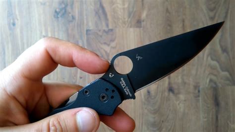 Spyderco Paramilitary 2 black - Massively Impressive! - YouTube