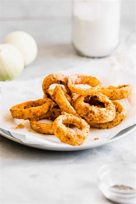 Crispy Homemade Onion Rings Recipe | An Easy 20 Minute Appetizer!