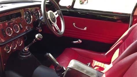 Interior through passenger door Triumph GT6 MK2 - YouTube