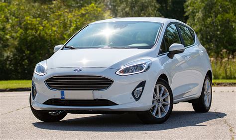 Ford Fiesta shakes at highway speeds - causes and how to fix it