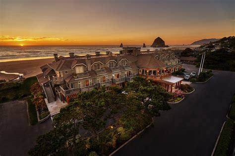 Stephanie Inn | Cannon Beach Hotel with Oceanfront View, Oregon