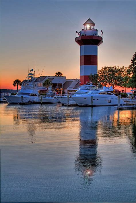 Harbour Town, Hilton Head Island, South Carolina Something about light houses, so romantic ...