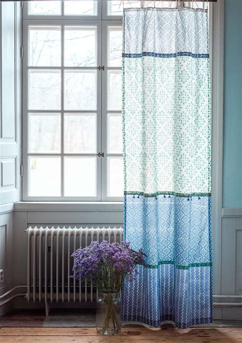 Blue block-print curtains | Gardiner, Inredning, Dekorera