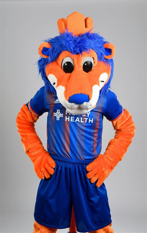 FC Cincinnati introduces new mascot | WKRC