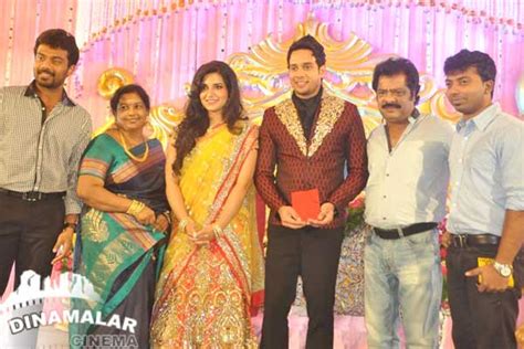 Pandiarajan Family at Bharath Wedding Reception | Veethi