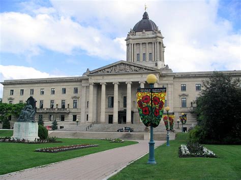 Top 10 best tourist attractions in Manitoba, Canada