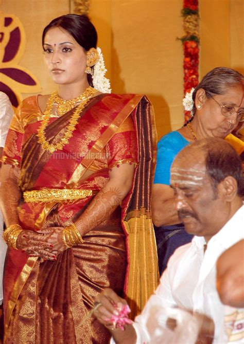 Aishwarya Dhanush @ Soundarya Rajinikanth Wedding Photos, Pictures | New Movie Posters