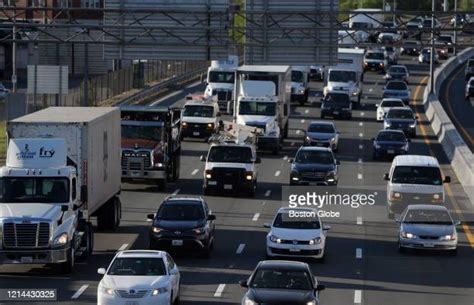 Traffic Boston 93 Photos and Premium High Res Pictures - Getty Images