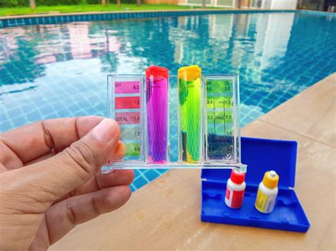 3 Best Pool Test Kits (Reviewed) | Swimming Pool Water Testing | Fupping