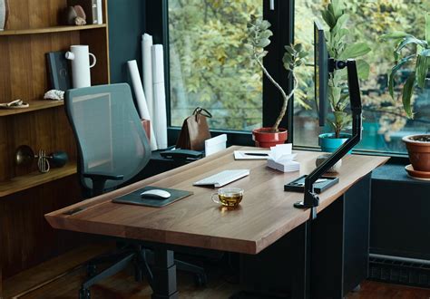 Ergonomic Office Desk Setup: Boost Comfort & Productivity | BenQ US