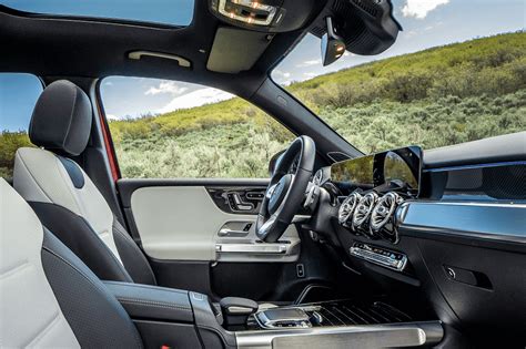 2020 Mercedes-Benz GLB Interior | Albany Motorcars GA