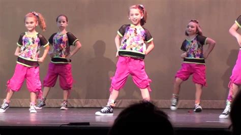 Girls on The Dance Floor - Hip Hop Recital 2012 - YouTube