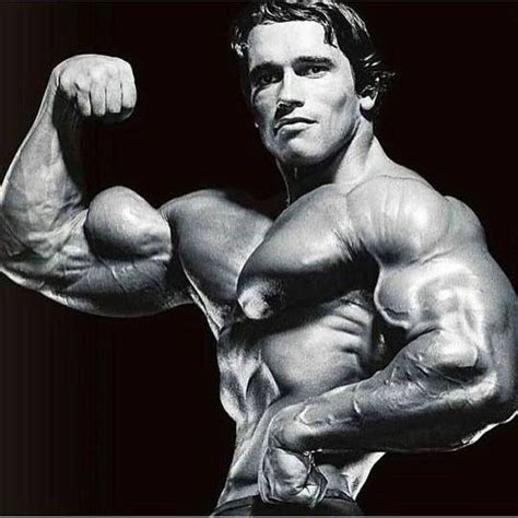 To look like a classic bodybuilder, you've got to train like one ...